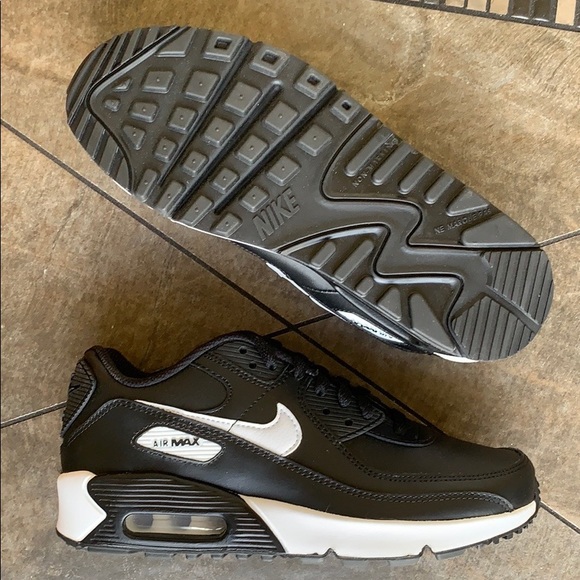NIKE AIR MAX 90 LTR GS - Picture 2 of 16
